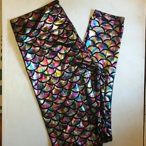 Dragon/mermaid scales rainbow leggings